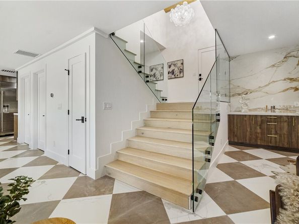 5 Curl, Corona Del Mar (newport Beach) CA 92625