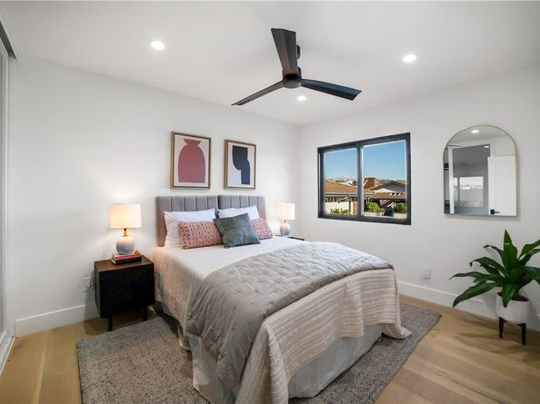 5 Curl, Corona Del Mar (newport Beach) CA 92625