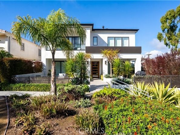 319 Jasmine, Corona Del Mar (newport Beach) CA 92625