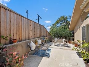 2377 Silver Ridge Avenue, Los Angeles CA 90039