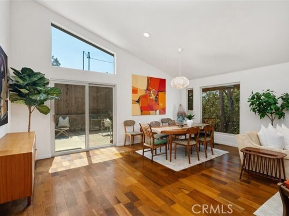 2377 Silver Ridge Avenue, Los Angeles CA 90039