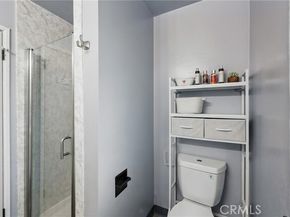 8121 Canby Avenue 4, Reseda (los Angeles) CA 91335