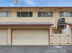 8121 Canby Avenue 4, Reseda (los Angeles) CA 91335