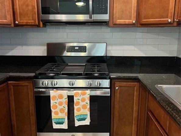 25896 Via Lomas 7, Laguna Hills CA 92653