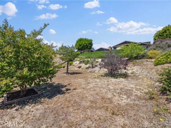21441 Montbury Drive, Lake Forest (el Toro) CA 92630