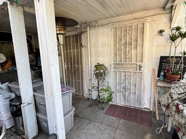 1574 Donaldson Street, Los Angeles CA 90026