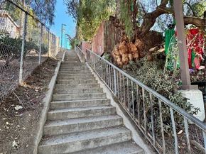 1574 Donaldson Street, Los Angeles CA 90026