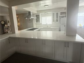 15935 Community Street, North Hills (los Angeles) CA 91343