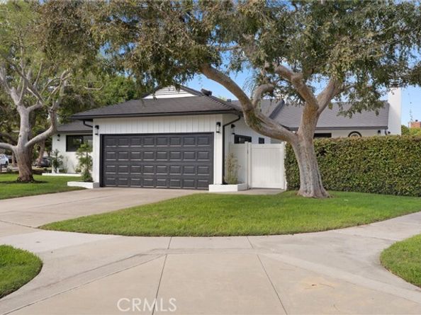 2400 Terraine, Long Beach CA 90815