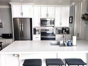 806 Coriander L, Torrance CA 90502