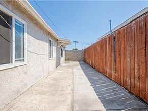1627 Broad Avenue, Wilmington (los Angeles) CA 90744