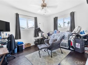 1627 Broad Avenue, Wilmington (los Angeles) CA 90744