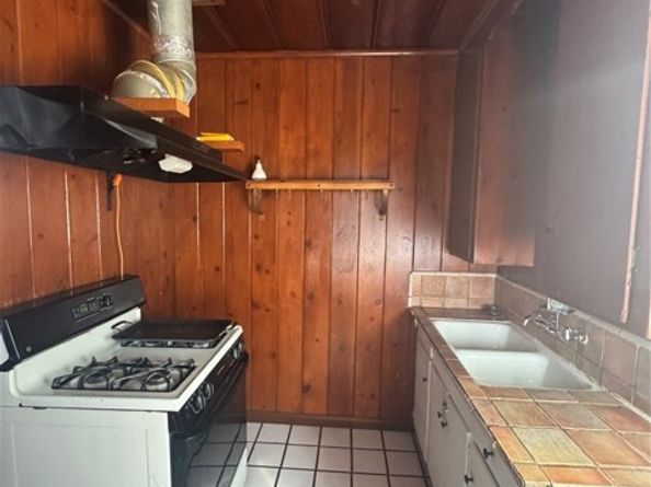 5308 Cleon, North Hollywood (los Angeles) CA 91601