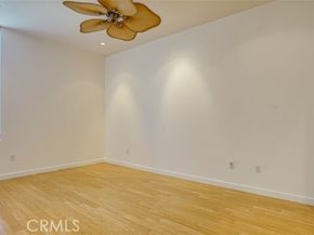 4705 Whitsett 106, Studio City (los Angeles) CA 91604