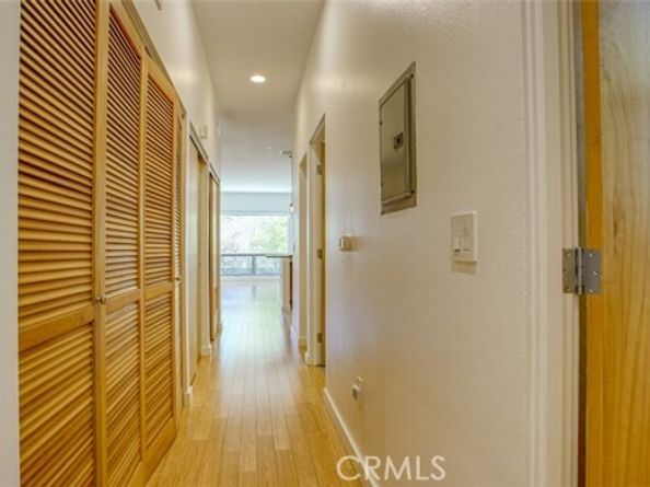 4705 Whitsett 106, Studio City (los Angeles) CA 91604