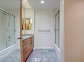 4705 Whitsett 106, Studio City (los Angeles) CA 91604