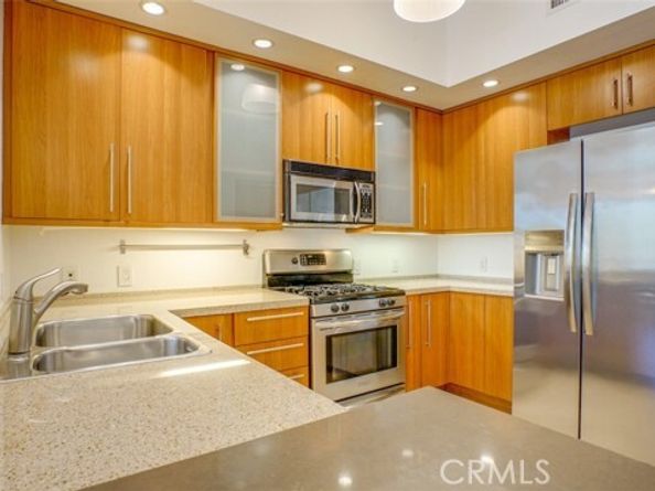 4705 Whitsett 106, Studio City (los Angeles) CA 91604