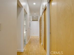 4705 Whitsett 106, Studio City (los Angeles) CA 91604