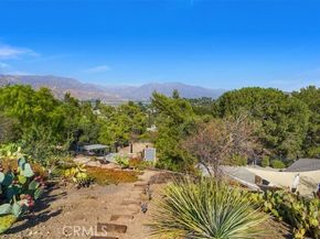 10557 Mahoney Drive, Burbank CA 91040