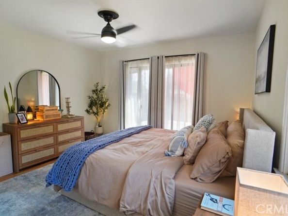 10557 Mahoney Drive, Burbank CA 91040