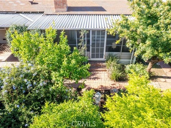 6928 Bobbyboyar, West Hills (los Angeles) CA 91307