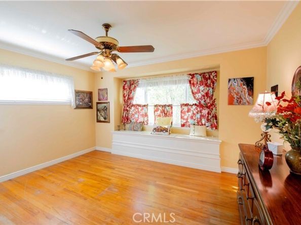 6928 Bobbyboyar, West Hills (los Angeles) CA 91307