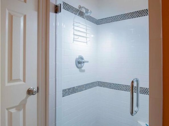 6928 Bobbyboyar, West Hills (los Angeles) CA 91307