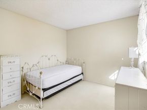 12223 Shady Hollow, Porter Ranch (los Angeles) CA 91326