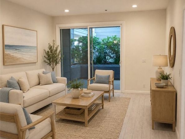 20371 Bluffside #B101 Circle, Huntington Beach CA 92646