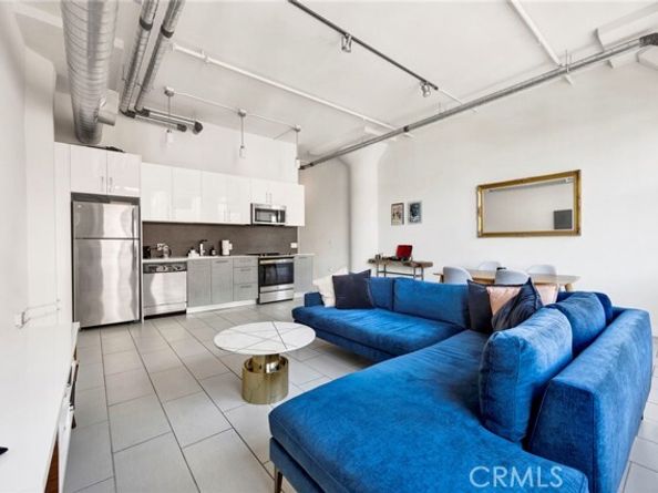 939 S Broadway 605, Los Angeles CA 90015