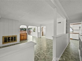 12619 Gladstone Avenue, Sylmar (los Angeles) CA 91342