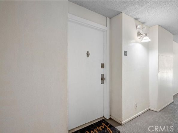 15425 Sherman 107A, Van Nuys (los Angeles) CA 91406