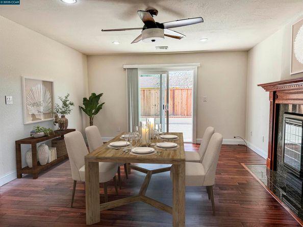 404 Coral Reef Rd, Alameda CA 94501