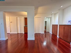 404 Coral Reef Rd, Alameda CA 94501