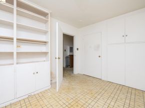 2232 11Th Ave, Oakland CA 94606