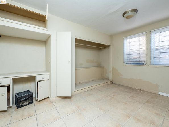 2232 11Th Ave, Oakland CA 94606