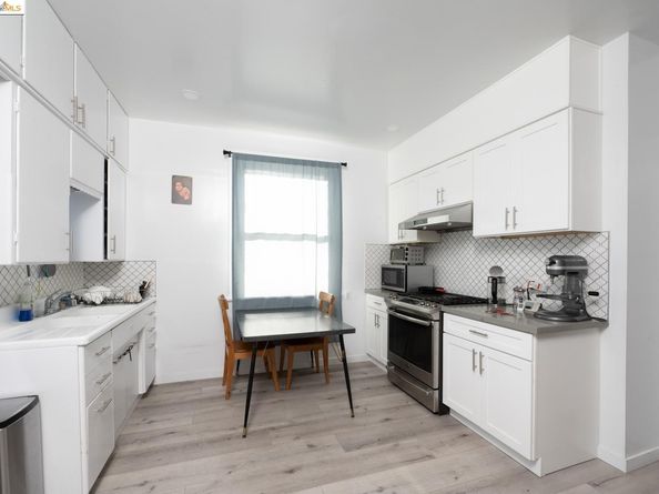 2232 11Th Ave, Oakland CA 94606
