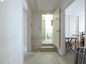 2232 11Th Ave, Oakland CA 94606