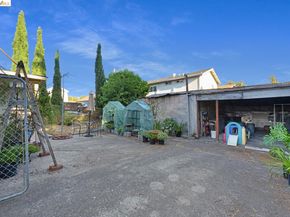 2232 11Th Ave, Oakland CA 94606