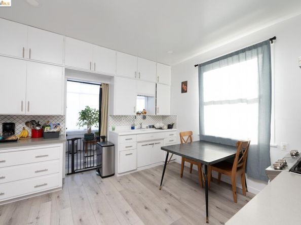 2232 11Th Ave, Oakland CA 94606