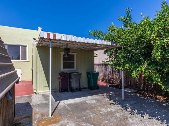 2714 67th Ave, Oakland CA 94605