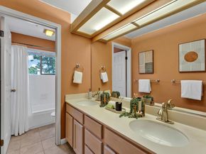 21239 Gary Dr 317D, Hayward CA 94546