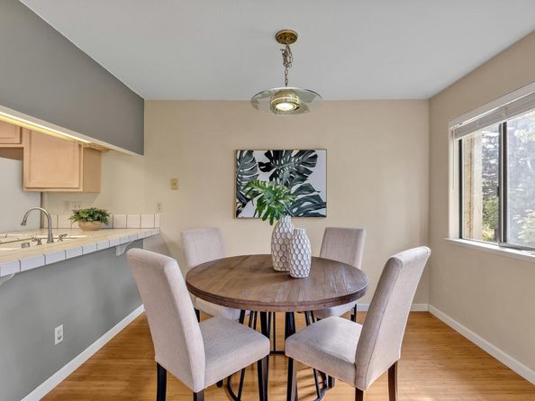 21239 Gary Dr 317D, Hayward CA 94546