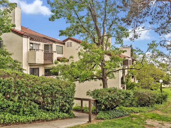 21239 Gary Dr 317D, Hayward CA 94546