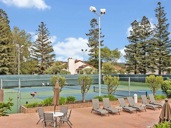 21239 Gary Dr 317D, Hayward CA 94546