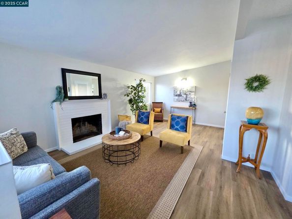 2011 Espanola, San Pablo CA 94806