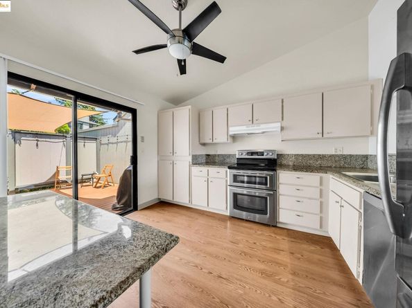 1608 Ashwood Dr, Martinez CA 94553