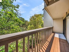 1608 Ashwood Dr, Martinez CA 94553
