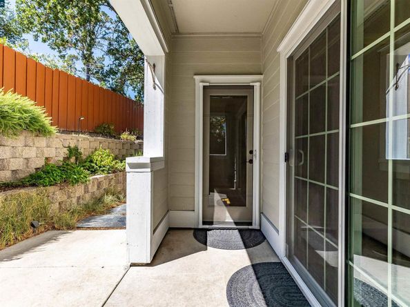 230 El Pinto, Danville CA 94526