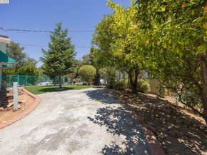 19394 Bainter Ave, Los Gatos CA 95030
